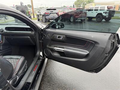 2020 Ford Mustang GT Premium - Photo 14 - Elkhart, IN 46514
