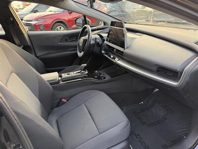 2025 Toyota Prius LE - Photo 19 - Elkhart, IN 46514