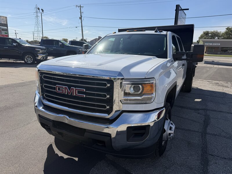 2018 GMC Sierra 3500   - Photo 1 - Elkhart, IN 46514