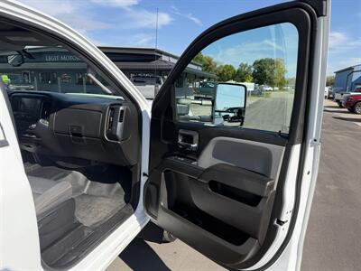 2018 GMC Sierra 3500 - Photo 13 - Elkhart, IN 46514