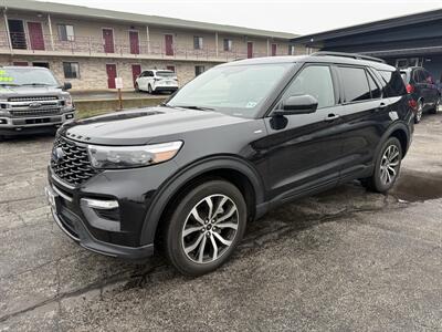 2022 Ford Explorer ST-Line   - Photo 2 - Elkhart, IN 46514