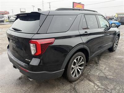 2022 Ford Explorer ST-Line   - Photo 8 - Elkhart, IN 46514