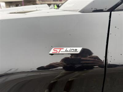 2022 Ford Explorer ST-Line   - Photo 4 - Elkhart, IN 46514