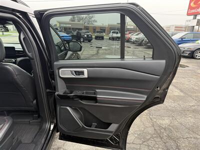 2022 Ford Explorer ST-Line   - Photo 18 - Elkhart, IN 46514