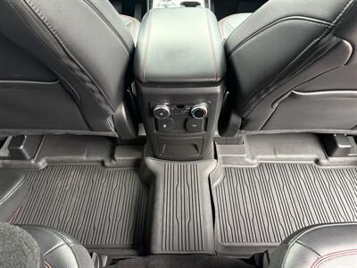 2022 Ford Explorer ST-Line   - Photo 21 - Elkhart, IN 46514