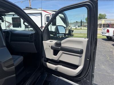 2020 Ford F-350 Super Duty STX - Photo 18 - Elkhart, IN 46514