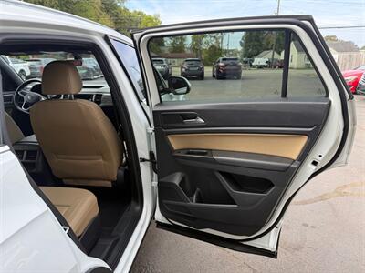 2020 Volkswagen Atlas SE   - Photo 14 - Elkhart, IN 46514