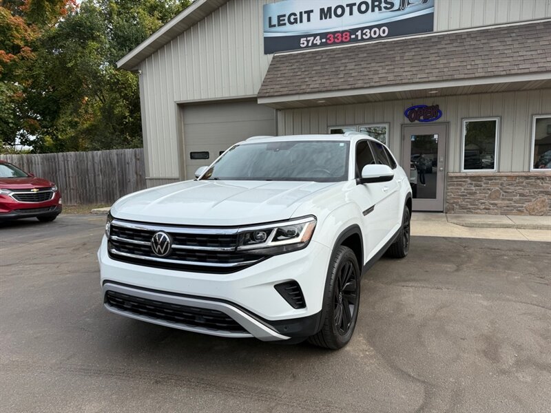 2020 Volkswagen Atlas SE - Photo 1 - Elkhart, IN 46514