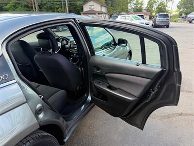 2013 Chrysler 200 TOURING   - Photo 14 - Elkhart, IN 46514