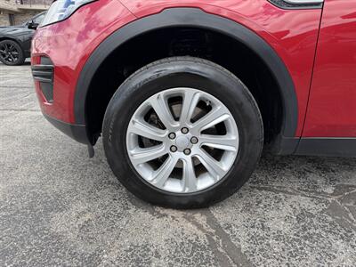 2018 Land Rover Discovery Sport SE - Photo 3 - Elkhart, IN 46514
