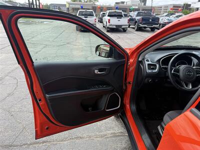 2017 Jeep Compass Sport   - Photo 10 - Elkhart, IN 46514