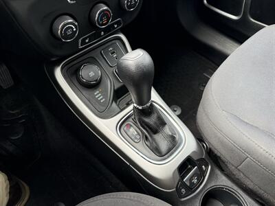 2017 Jeep Compass Sport   - Photo 19 - Elkhart, IN 46514
