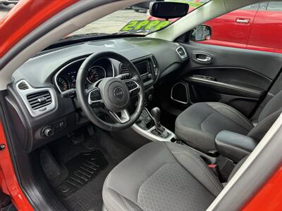 2017 Jeep Compass Sport   - Photo 11 - Elkhart, IN 46514