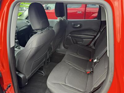 2017 Jeep Compass Sport   - Photo 13 - Elkhart, IN 46514