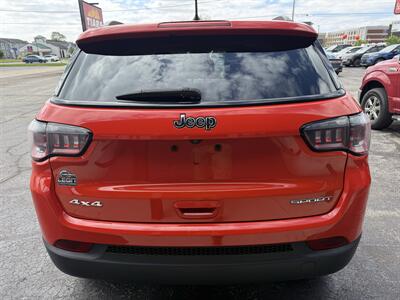 2017 Jeep Compass Sport   - Photo 5 - Elkhart, IN 46514