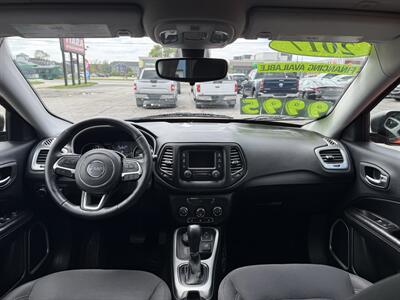 2017 Jeep Compass Sport   - Photo 16 - Elkhart, IN 46514