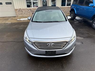 2015 Hyundai SONATA SPORT - Photo 8 - Elkhart, IN 46514