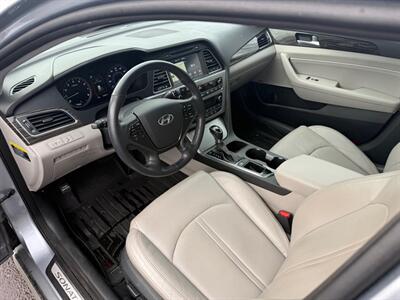 2015 Hyundai SONATA SPORT - Photo 10 - Elkhart, IN 46514