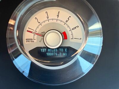 2010 Ford Mustang V6   - Photo 20 - Elkhart, IN 46514