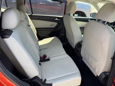 2019 Volkswagen Tiguan SE 4Motion   - Photo 15 - Elkhart, IN 46514