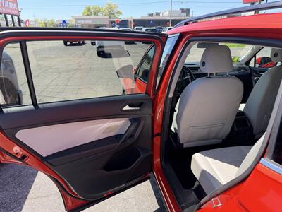 2019 Volkswagen Tiguan SE 4Motion   - Photo 12 - Elkhart, IN 46514