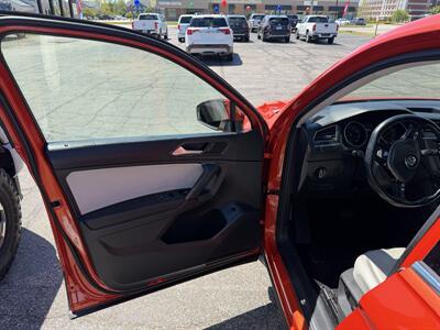 2019 Volkswagen Tiguan SE 4Motion   - Photo 10 - Elkhart, IN 46514