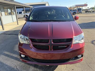 2019 Dodge Grand Caravan GT - Photo 9 - Elkhart, IN 46514