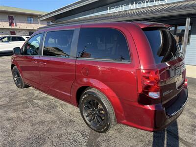 2019 Dodge Grand Caravan GT - Photo 4 - Elkhart, IN 46514