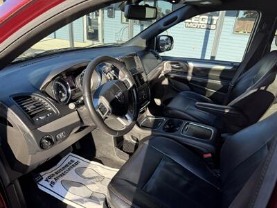 2019 Dodge Grand Caravan GT - Photo 10 - Elkhart, IN 46514
