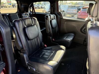 2019 Dodge Grand Caravan GT - Photo 15 - Elkhart, IN 46514