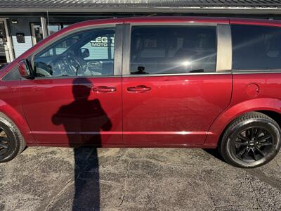 2019 Dodge Grand Caravan GT - Photo 3 - Elkhart, IN 46514
