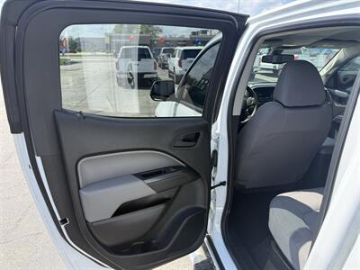 2017 Chevrolet Colorado Work Truck - Photo 11 - Elkhart, IN 46514