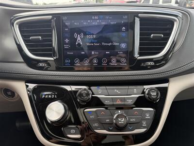 2019 Chrysler Pacifica Limited - Photo 21 - Elkhart, IN 46514
