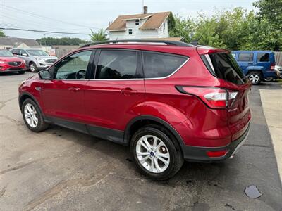 2018 Ford Escape SEL   - Photo 4 - Elkhart, IN 46514