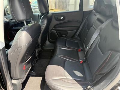 2017 Jeep Compass TRAILHAWK   - Photo 11 - Elkhart, IN 46514