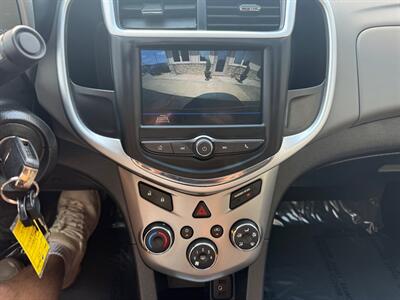 2018 Chevrolet Sonic LT   - Photo 16 - Elkhart, IN 46514