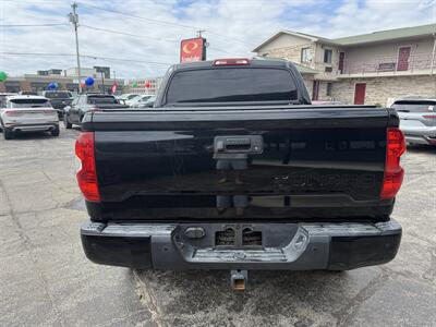 2019 Toyota Tundra SR5   - Photo 6 - Elkhart, IN 46514