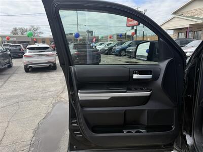 2019 Toyota Tundra SR5   - Photo 12 - Elkhart, IN 46514
