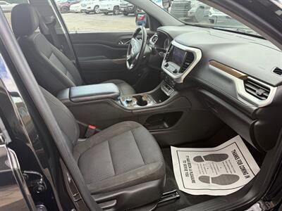 2023 GMC Acadia SLE   - Photo 15 - Elkhart, IN 46514