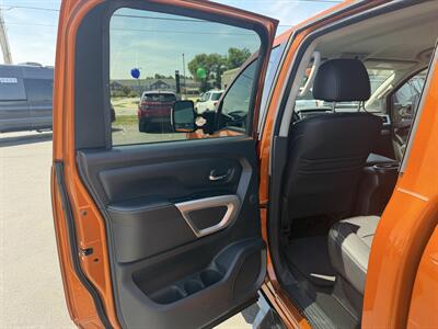 2019 Nissan Titan PRO-4X   - Photo 14 - Elkhart, IN 46514