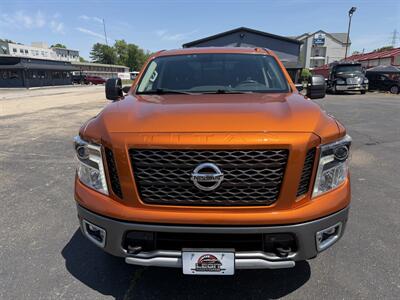 2019 Nissan Titan PRO-4X   - Photo 10 - Elkhart, IN 46514