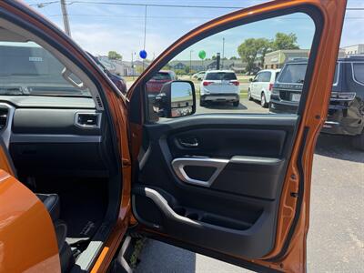2019 Nissan Titan PRO-4X   - Photo 20 - Elkhart, IN 46514