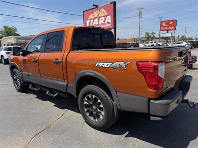 2019 Nissan Titan PRO-4X   - Photo 5 - Elkhart, IN 46514