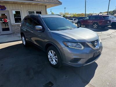 2016 Nissan Rogue S   - Photo 7 - Elkhart, IN 46514