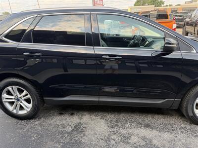 2020 Ford Edge SEL   - Photo 8 - Elkhart, IN 46514