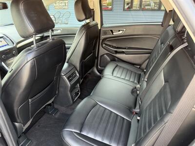 2020 Ford Edge SEL   - Photo 14 - Elkhart, IN 46514