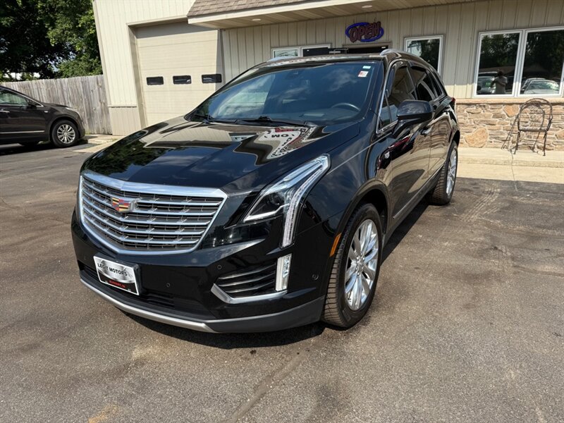 2017 Cadillac XT5 PLATINUM - Photo 1 - Elkhart, IN 46514