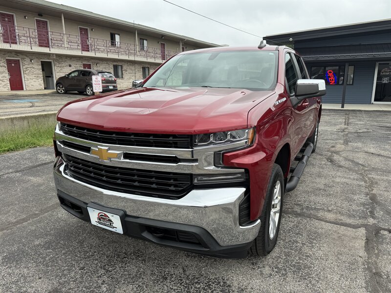 2019 Chevrolet Silverado 1500 LT   - Photo 1 - Elkhart, IN 46514