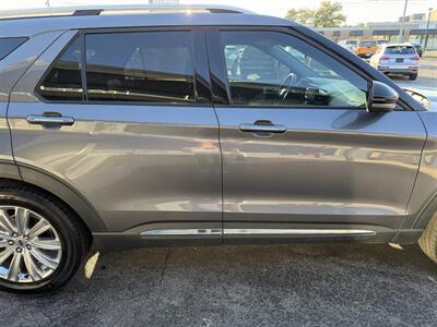2022 Ford Explorer Limited   - Photo 8 - Elkhart, IN 46514