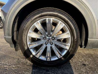 2022 Ford Explorer Limited   - Photo 3 - Elkhart, IN 46514